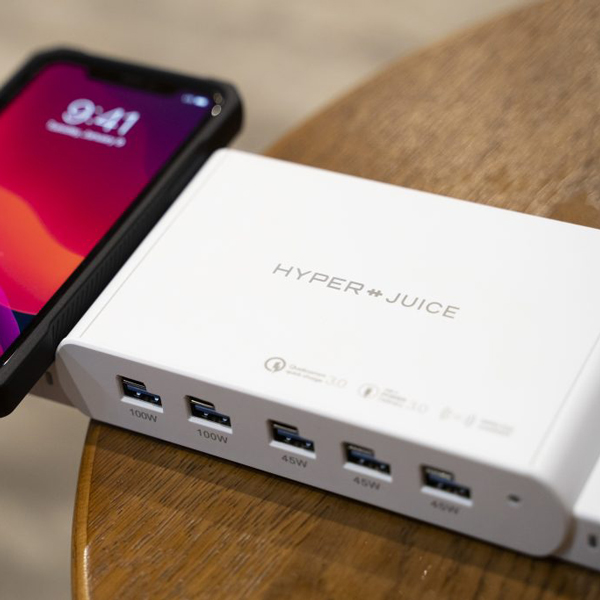 ADAPTER MACBOOK HYPERJUICE (HJ-UC5-W15-LR)